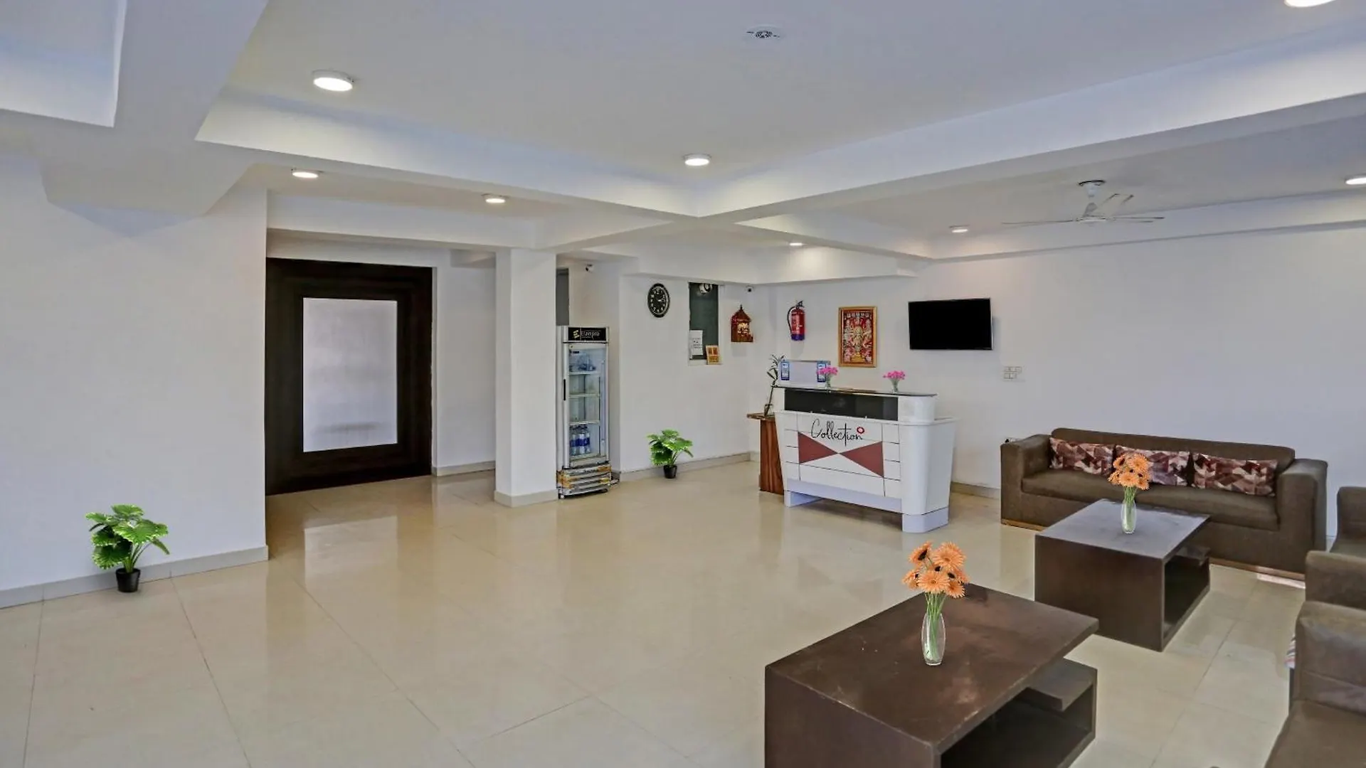 Hotel O Himalaya Residency Gurgaon